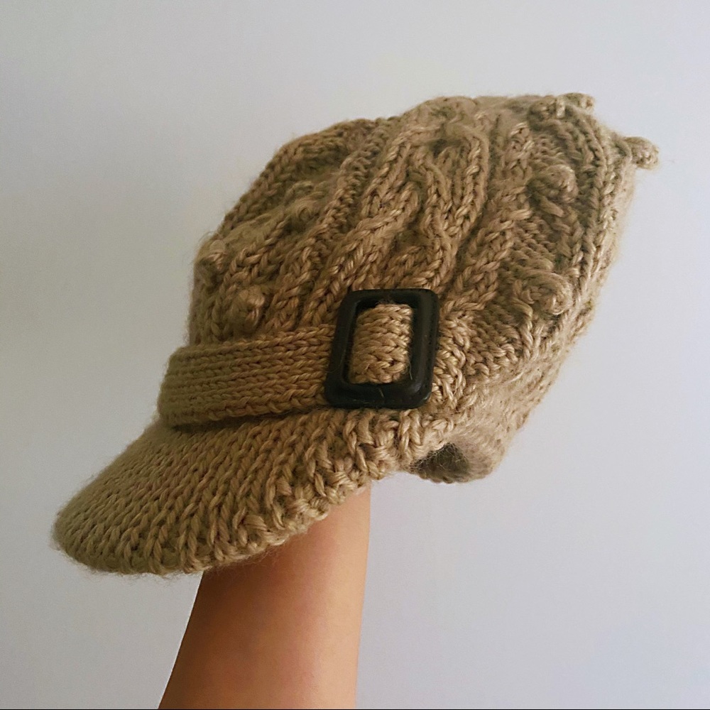 Hat - Picture 2 of 3